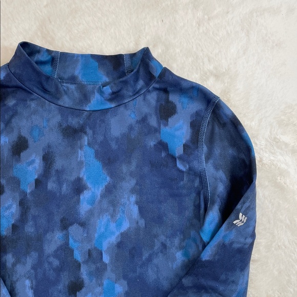 All in Motion boy’s long sleeve mock-neck under layer size medium blue camo - Picture 1 of 5